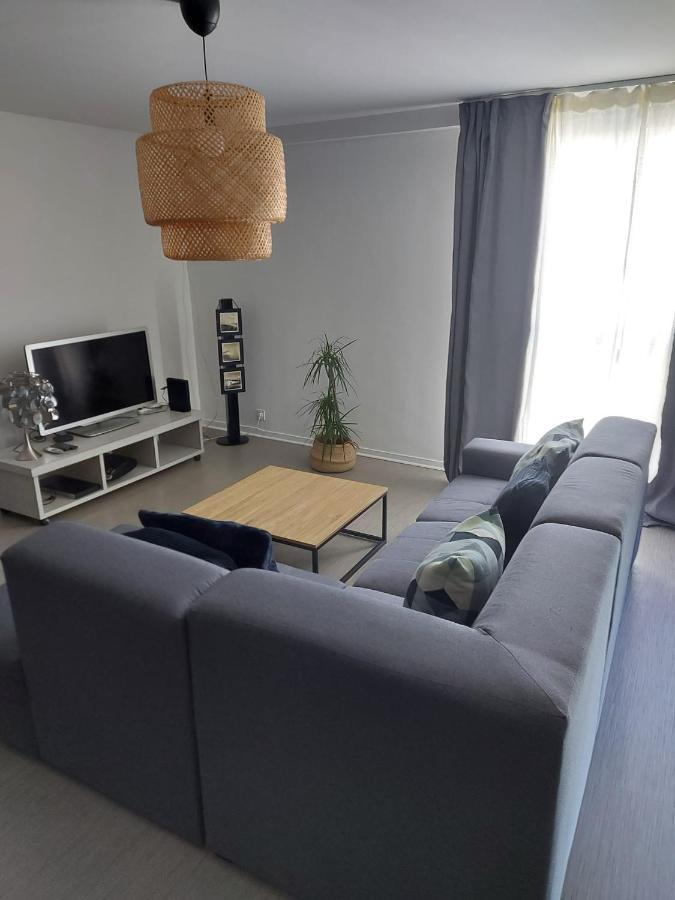 Appartement Golf Confort 83 M2 Miribel  Luaran gambar